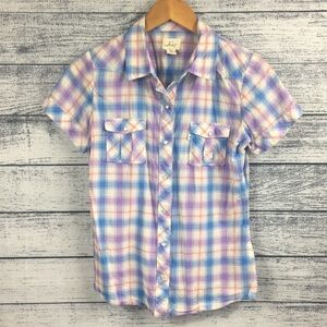 Levi’s Plaid Short Sleeve Button Down Shirt